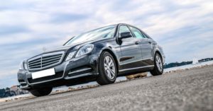 Mercedes entre nice ville et aéroport avec chauffeur